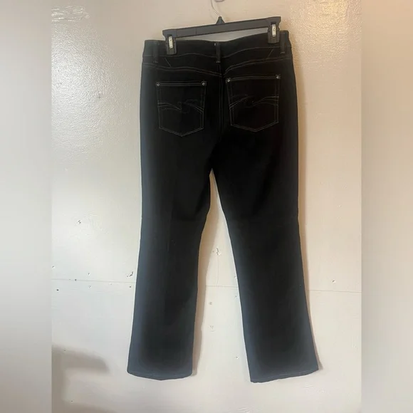 White House Black Market Dark Blanc Flare Jeans NWOT - Picture 8 of 8